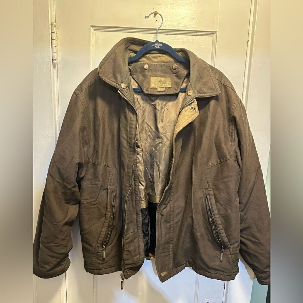 Rainforest Mens Jacket. Size L Great Condition
